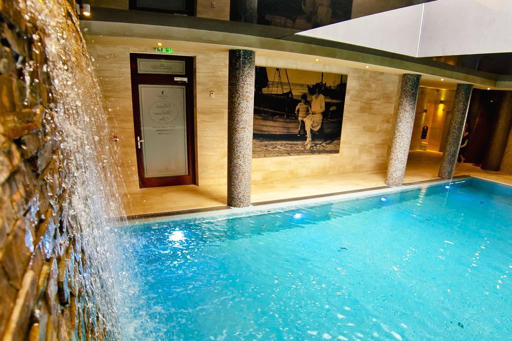 济夫努夫星光Spa及酒店 Dziwnów 外观 照片