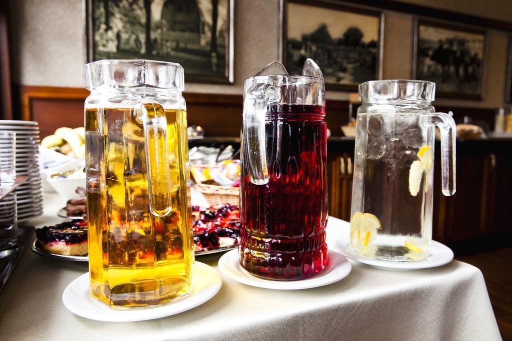 济夫努夫星光Spa及酒店 Dziwnów 外观 照片