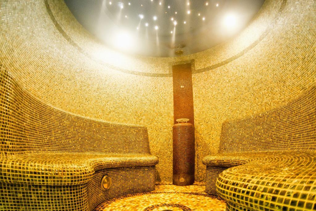 济夫努夫星光Spa及酒店 Dziwnów 外观 照片