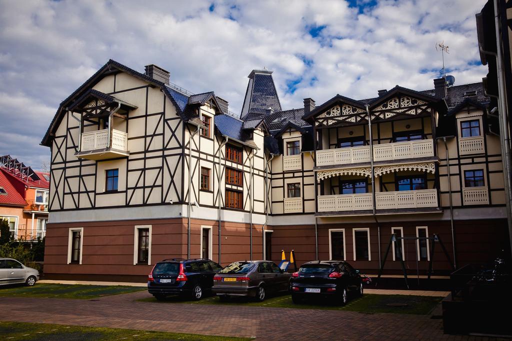 济夫努夫星光Spa及酒店 Dziwnów 外观 照片